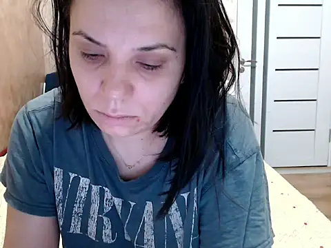 Snapshot of LorraGrey chatting on February 24, 3:59 am LorraGrey online show from February 24, 3:59 am