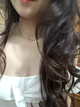 Snapshot of NinaKey chatting on March 22, 3:48 pm NinaKey online show from March 22, 3:48 pm