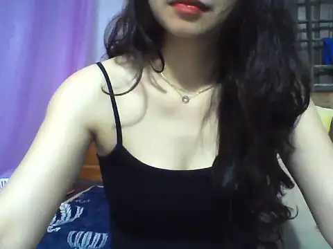 Snapshot of NinaKey chatting on March 25, 8:42 am NinaKey online show from March 25, 8:42 am