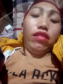 Snapshot of hot-luna- chatting on February 10, 10:03 pm hot-luna- online show from February 10, 10:03 pm