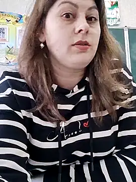 Snapshot of Soli9999 chatting on March 5, 6:42 am Soli9999 online show from March 5, 6:42 am