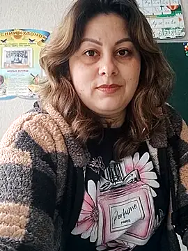 Snapshot of Soli9999 chatting on April 9, 5:40 am Soli9999 online show from April 9, 5:40 am