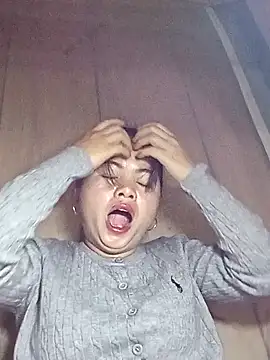 Snapshot of emlylyxinh chatting on January 31, 9:46 pm emlylyxinh online show from January 31, 9:46 pm