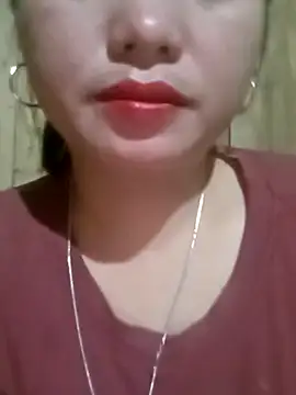 Snapshot of emlylyxinh chatting on February 6, 2:09 pm emlylyxinh online show from February 6, 2:09 pm