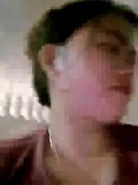 Snapshot of emlylyxinh chatting on February 7, 9:02 am emlylyxinh online show from February 7, 9:02 am