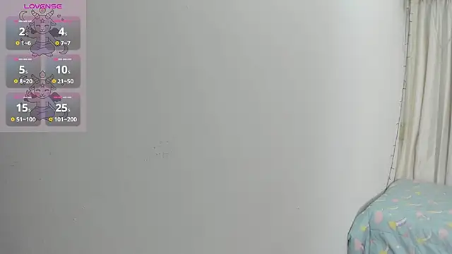 Snapshot of kendall_hernandez chatting on February 20, 2:06 pm kendall hernandez online show from February 20, 2:06 pm