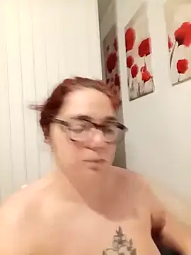 pulpeuse64 online show from February 7, 8:51 am