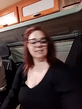 pulpeuse64 online show from March 2, 9:43 pm