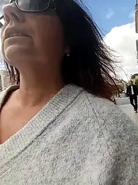 pulpeuse64 online show from April 13, 10:32 am