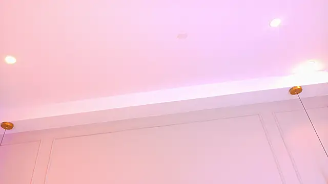 JosselynBrown online show from March 4, 11:27 am