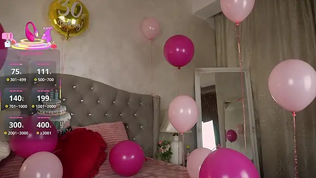 Snapshot of Celine_Noir chatting on February 20, 5:04 am Celine Noir online show from February 20, 5:04 am