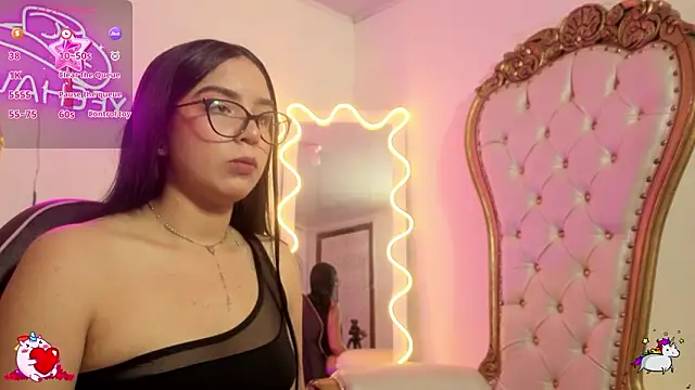 Snapshot of MILAH_TAY chatting on February 23, 11:40 am MILAH TAY online show from February 23, 11:40 am