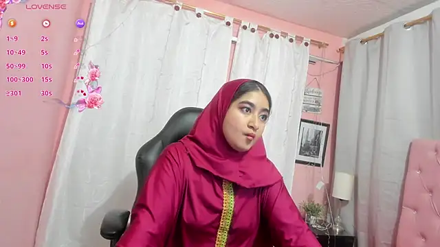 SamiraAwada online show from March 21, 6:55 pm