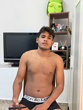 Snapshot of DavShi chatting on February 19, 10:50 pm DavShi online show from February 19, 10:50 pm