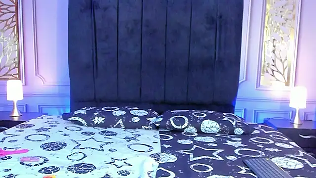 Snapshot of dulce_sweett chatting on February 26, 4:22 am dulce sweett online show from February 26, 4:22 am