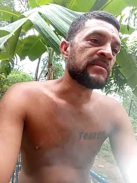 Snapshot of Hot_Veteran_1 chatting on February 20, 11:54 am Hot Veteran 1 online show from February 20, 11:54 am