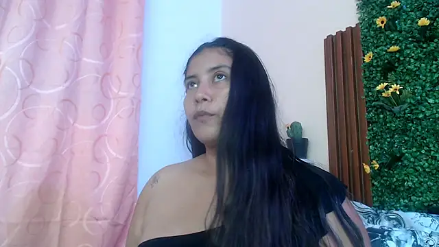 Snapshot of calimasalas2 chatting on February 9, 12:36 am calimasalas2 online show from February 9, 12:36 am