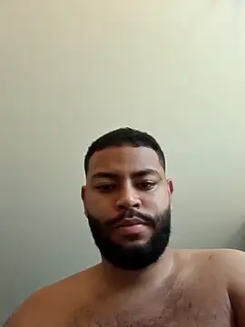 Snapshot of KLEYTON33 chatting on February 15, 1:20 pm KLEYTON33 online show from February 15, 1:20 pm