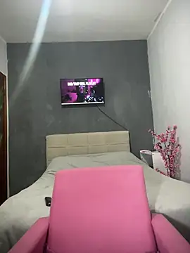 kiara secreta online show from February 25, 8:40 pm