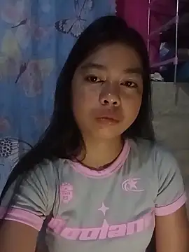 Snapshot of Heavens_night04 chatting on February 4, 7:42 pm Heavens night04 online show from February 4, 7:42 pm