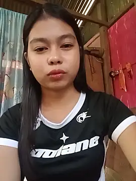 Snapshot of Heavens_night04 chatting on February 26, 2:21 am Heavens night04 online show from February 26, 2:21 am