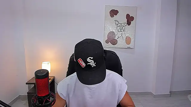 Snapshot of paisa_hotx chatting on February 23, 10:18 pm paisa hotx online show from February 23, 10:18 pm