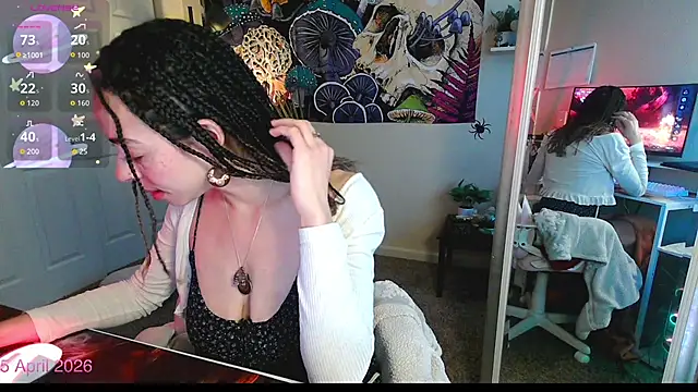 gunzinrose online show from April 5, 4:15 pm