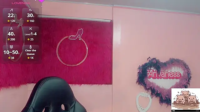 isabella vogue online show from February 24, 11:30 am