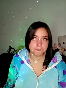 Snapshot of _juli17_ chatting on February 18, 9:05 am juli17 online show from February 18, 9:05 am