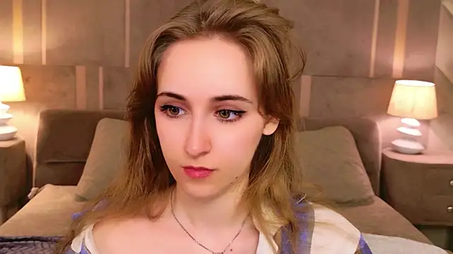 Tara Keats online show from June 14, 3:36 pm