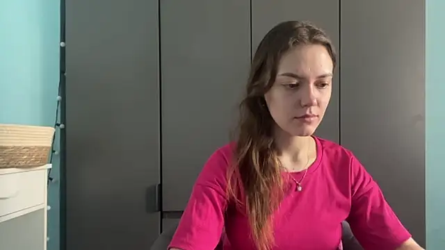 Snapshot of AndreeMerryman chatting on February 12, 2:06 am AndreeMerryman online show from February 12, 2:06 am