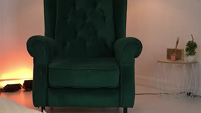 SvveetLuna online show from May 14, 3:02 am