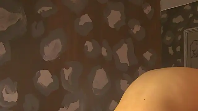 Snapshot of NyssaRaven chatting on March 2, 7:15 am NyssaRaven online show from March 2, 7:15 am