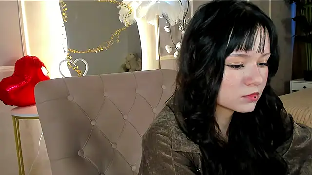 Snapshot of onix_cherry chatting on February 8, 1:47 pm onix cherry online show from February 8, 1:47 pm