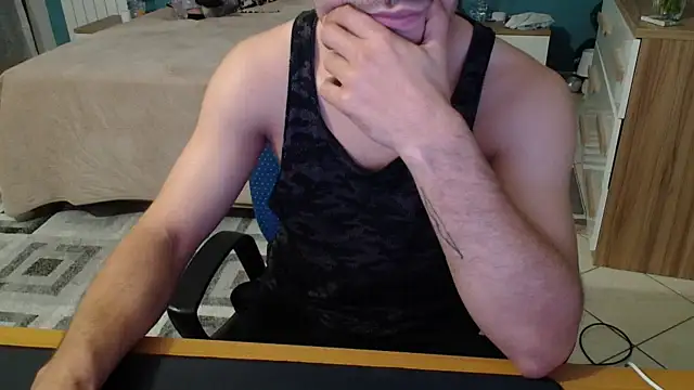 Snapshot of alessand180521 chatting on February 1, 2:26 pm alessand180521 online show from February 1, 2:26 pm