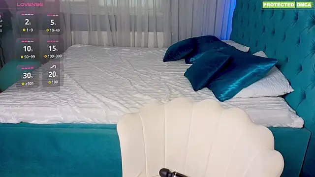 Snapshot of _EliDream chatting on April 27, 9:40 am EliDream online show from April 27, 9:40 am