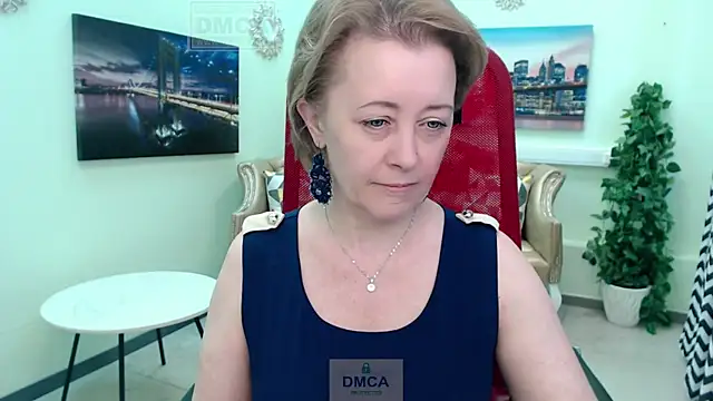 MONA W online show from April 2, 12:03 pm