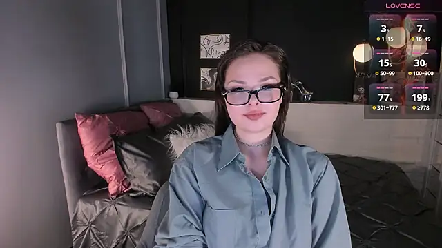 Snapshot of Maykinkya chatting on March 21, 1:58 pm Maykinkya online show from March 21, 1:58 pm
