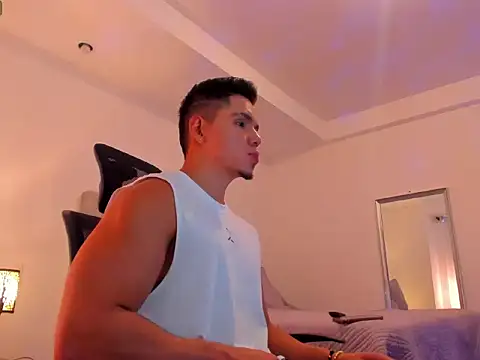 Snapshot of chris_morgan7 chatting on February 4, 10:47 pm chris morgan7 online show from February 4, 10:47 pm