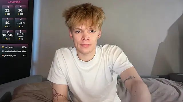 Kevin bucks online show from April 3, 1:53 pm