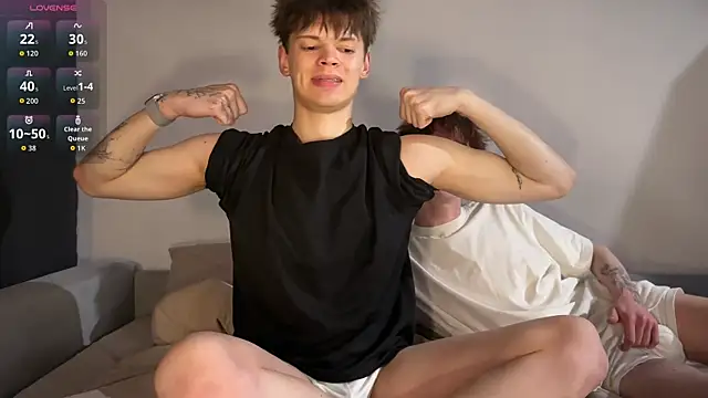 Kevin bucks online show from April 18, 5:28 pm