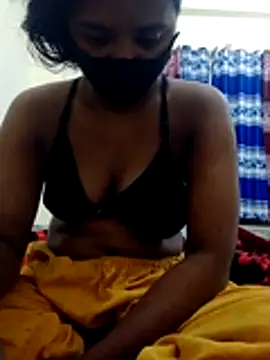 Snapshot of Toma7890 chatting on February 8, 4:54 pm Toma7890 online show from February 8, 4:54 pm