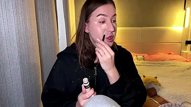 Snapshot of RizzaSoftChaos chatting on February 11, 6:07 am RizzaSoftChaos online show from February 11, 6:07 am