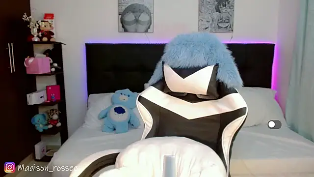 Madison Rossee online show from March 14, 9:09 pm