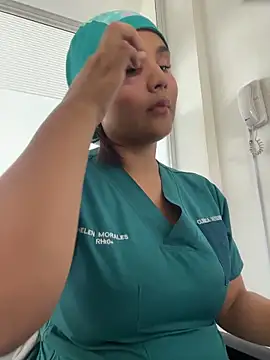 Noa Harper- online show from April 7, 8:42 pm