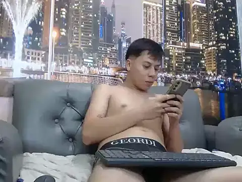 santiago xxxcol online show from March 23, 11:20 pm