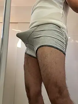 javfran76 online show from April 18, 9:37 pm