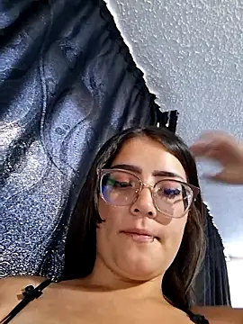 the lagoon girl online show from February 17, 8:59 pm