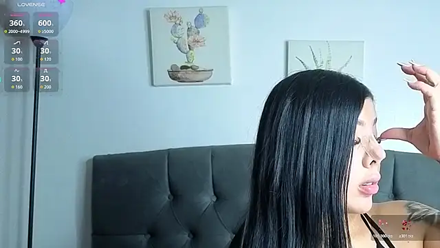 Snapshot of _selena_fox chatting on February 21, 8:32 pm selena fox online show from February 21, 8:32 pm