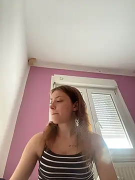 SofieKayla online show from April 10, 2:11 pm